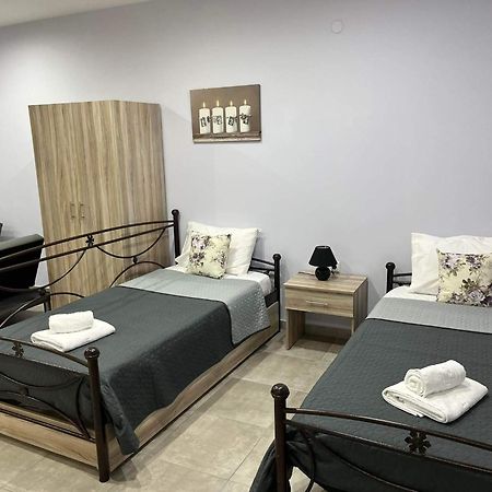 Apartmán Kaiafas Luxury Philoxenia Néa Péramos Pokoj fotografie