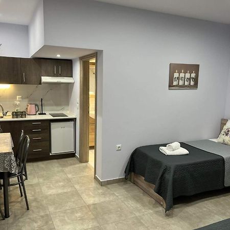Apartmán Kaiafas Luxury Philoxenia Néa Péramos Pokoj fotografie