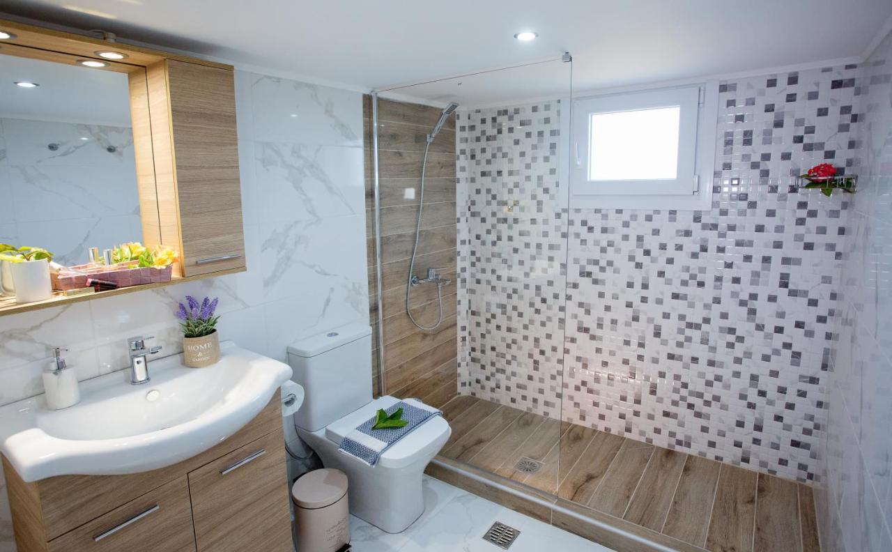 Apartmán Kaiafas Luxury Philoxenia Néa Péramos Exteriér fotografie